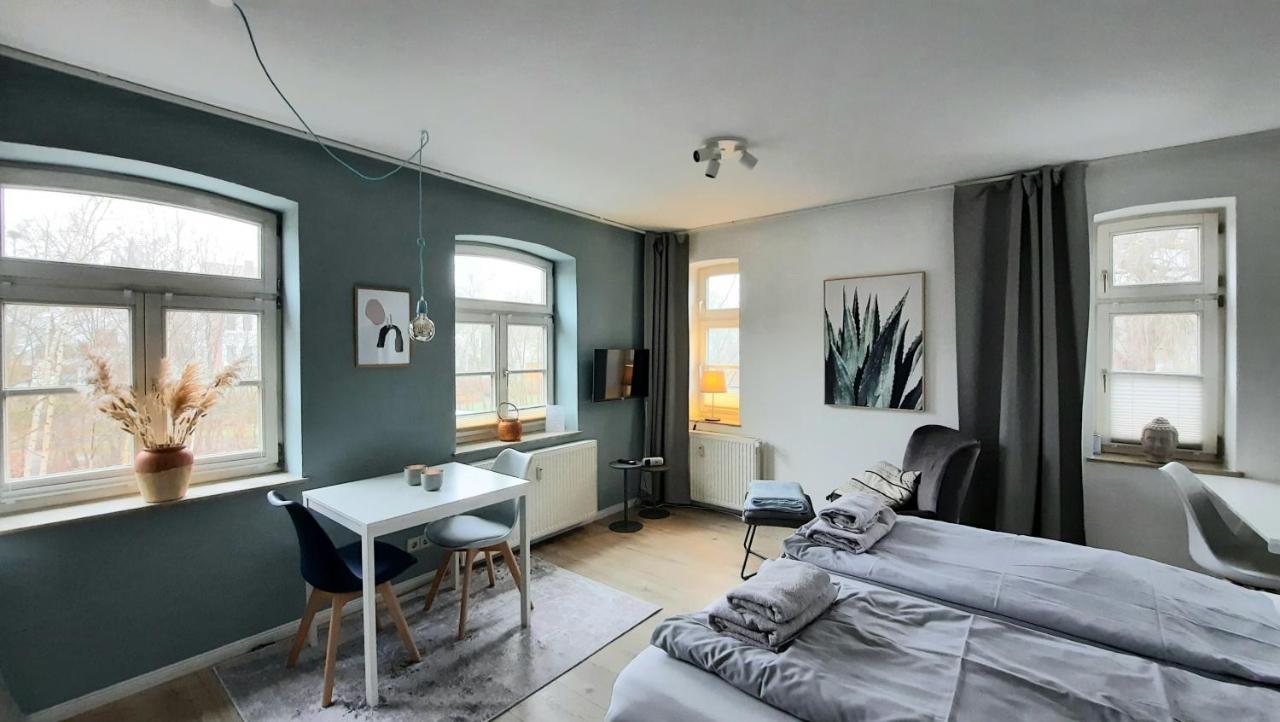 Kvartier2 In Top-Lage, 5 Min Zur Bali-Therme Und Gop, Hdz, Arbeitsplatz, Boxspringbett Bad Oeynhausen Ngoại thất bức ảnh